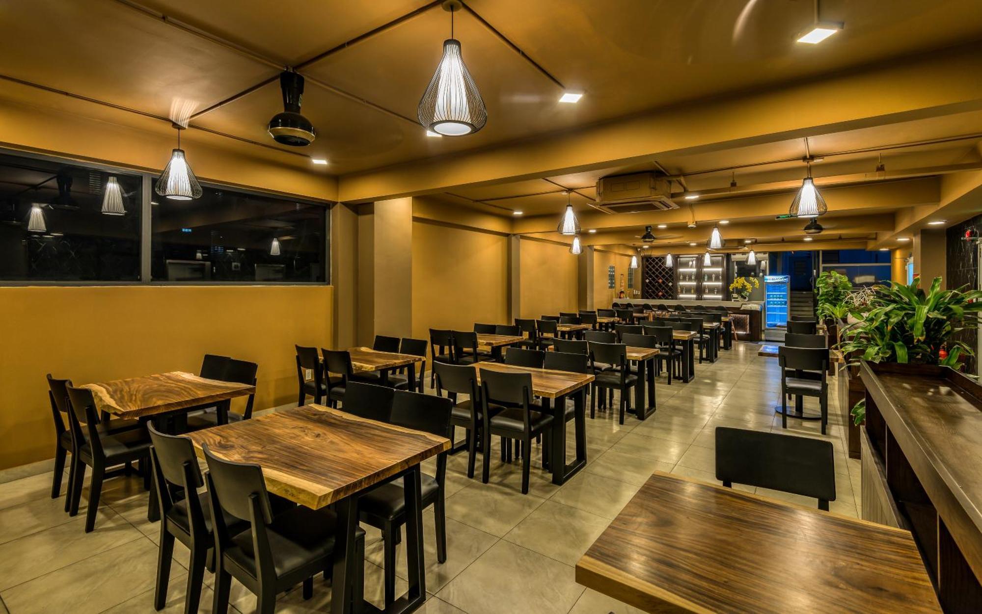 Cherry Hotel And Apartment Ho Chi Minh City Bagian luar foto