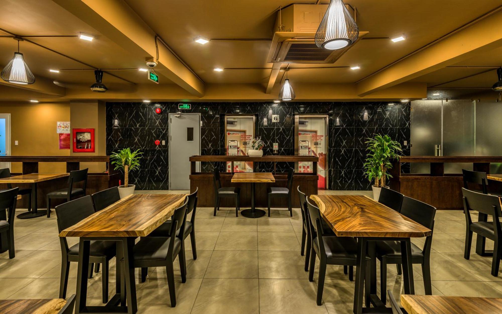 Cherry Hotel And Apartment Ho Chi Minh City Bagian luar foto